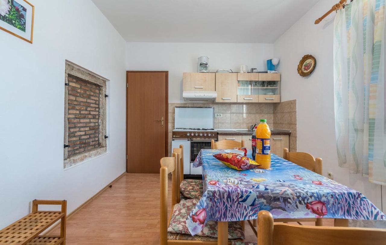 Apartments Ulika Červar-Porat Extérieur photo
